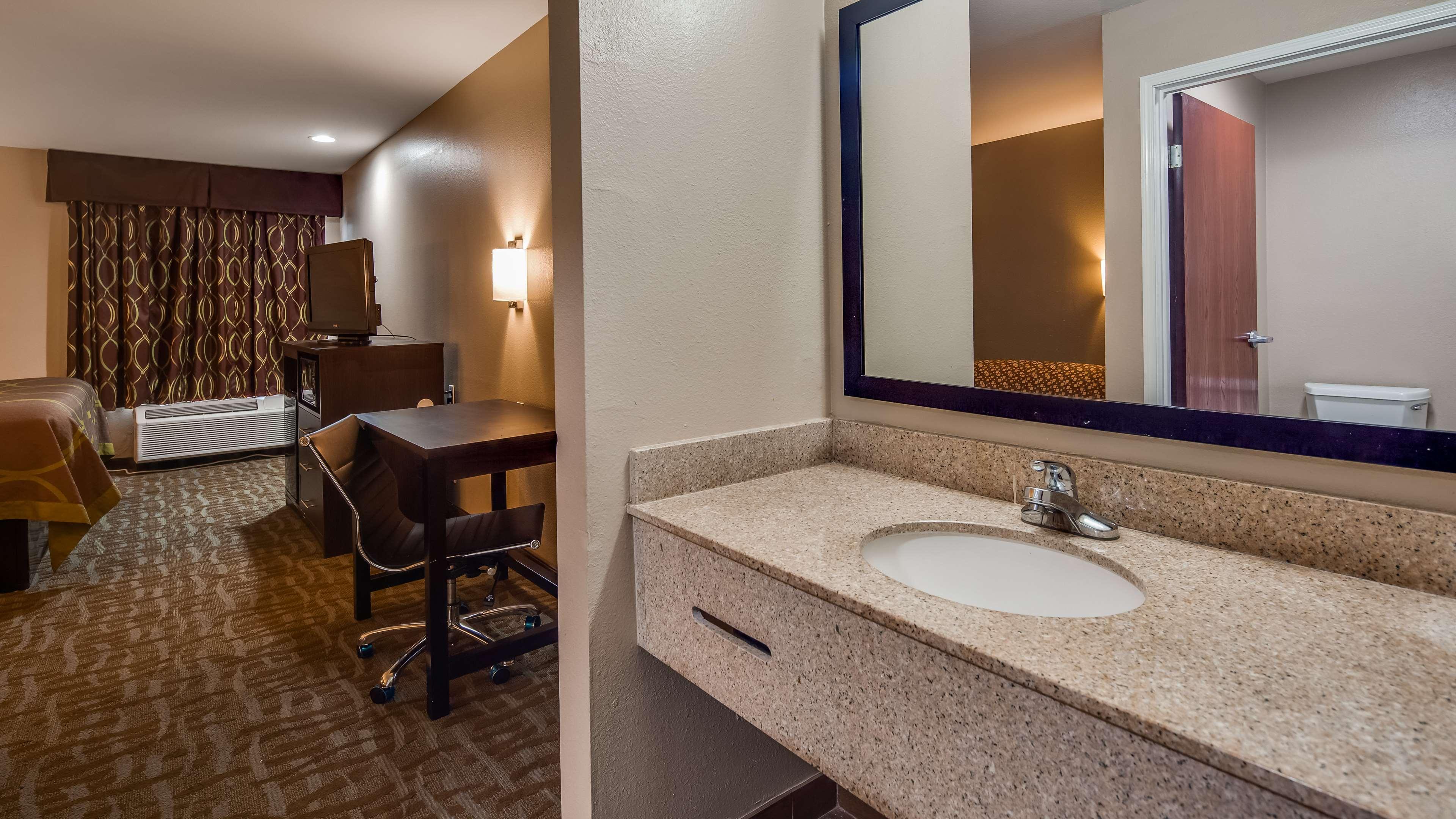 Surestay Hotel By Best Western Alexandria Airport Eksteriør bilde