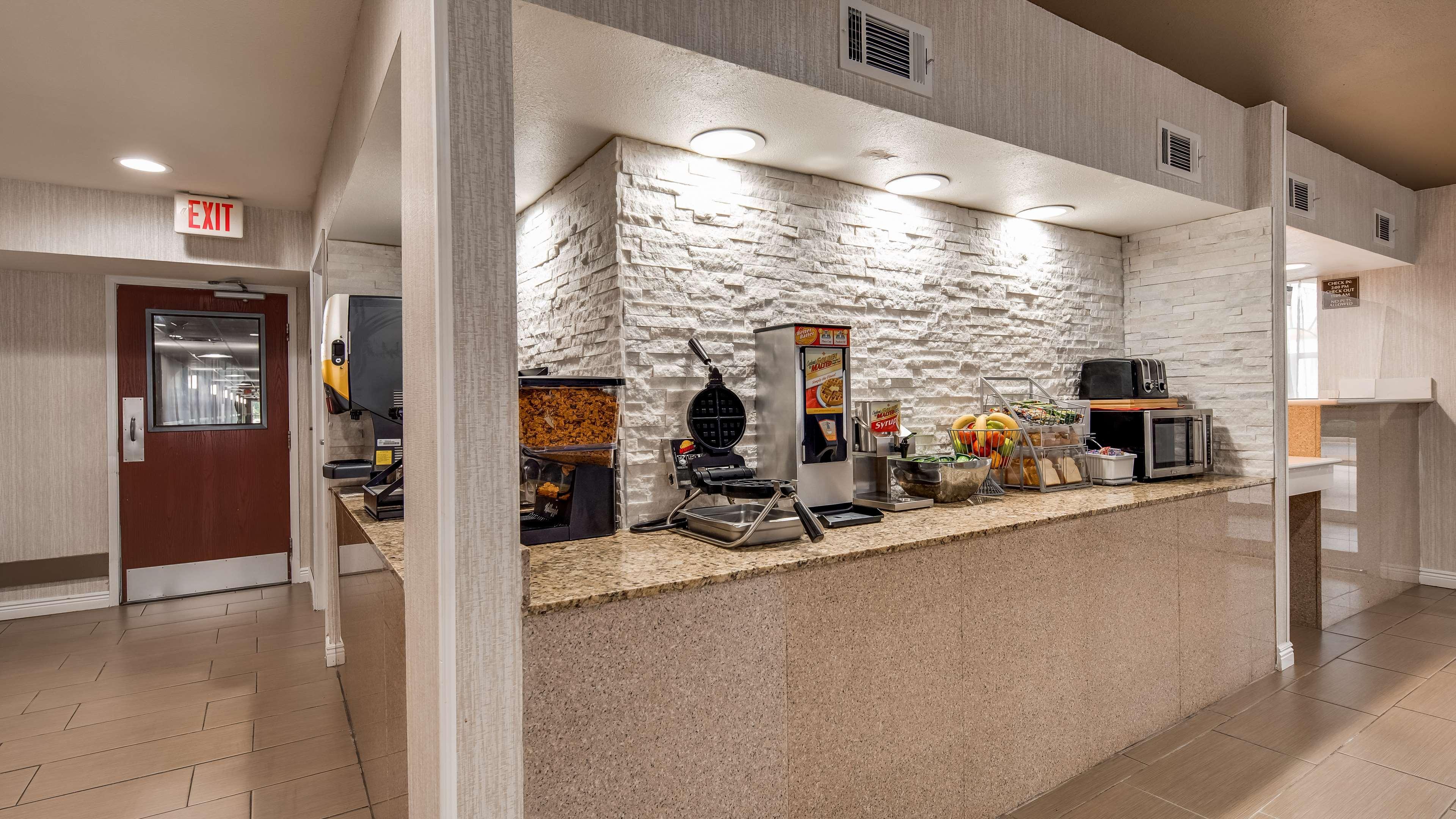 Surestay Hotel By Best Western Alexandria Airport Eksteriør bilde
